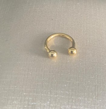 Piercing  Ferradura Dourado . Semijóias18k